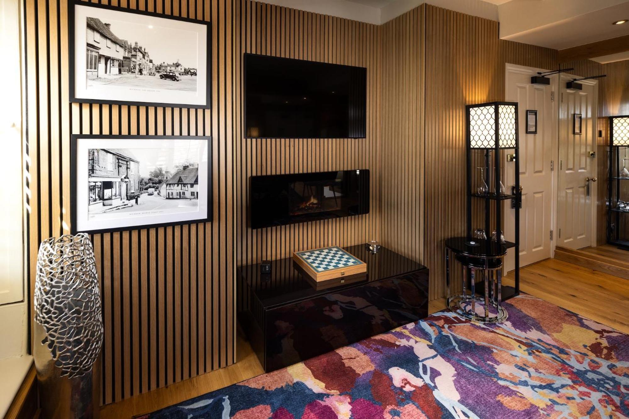 Hotel Quob Park Old House &